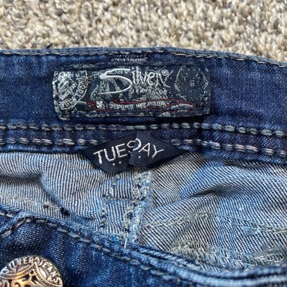 Silver Jeans - Picture 5 of 6
